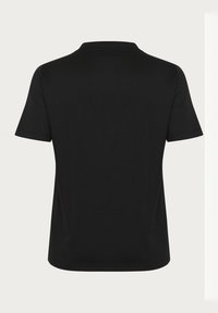 Thumbnail Image 5