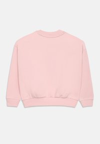 Φούτερ με στρογγυλή λαιμόκοψη σε απαλό ροζ ύφασμα, με ραμμένα μανίκια και τελείωμα, καθώς και με ραφή V στην πίσω λαιμόκοψη. Απλός, χωρίς στολίδια σχεδιασμός.