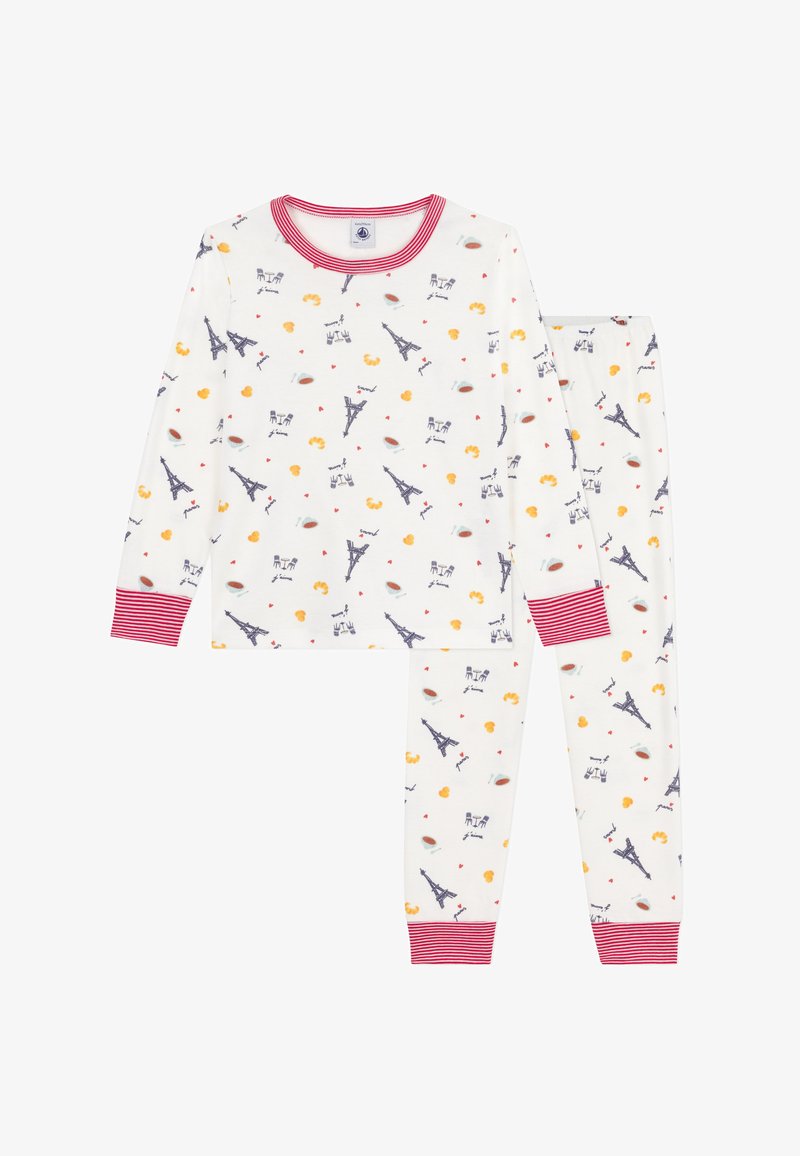 Weißes Baumwoll-Pyjama-Set mit langen Ärmeln und Hose, das ein Muster aus Eiffeltürmen, Herzen und Snacks zeigt. Rote gestreifte Bündchen.