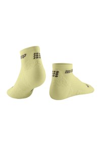 CEP ULTRALIGHT COMPRESSION SOCKS LOW CUT MEN - MADE IN GERMANY - Sportsocken - lime
