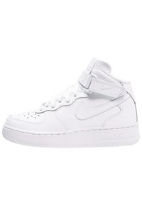 air force alte o basse