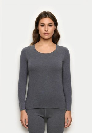 Graues langärmliges Oberteil aus weichem, elastischem Stoff mit rundem Ausschnitt und einem Saum, der leicht unter die Taille reicht.