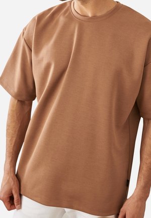 Camiseta básica - light brown