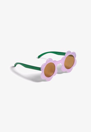 Ochelari de soare în formă de floare purpurie cu lentile brunii și brațe verzi. Realizați din plastic, cu o textură netedă și un design rotunjit.