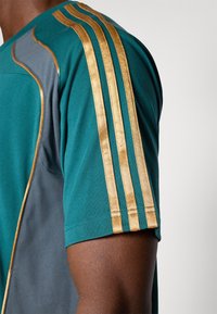 adidas Performance FCK zielony