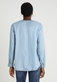 Marc O'Polo Blůza - light blue