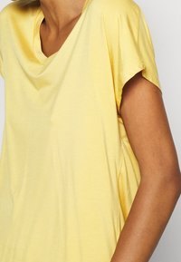 Soyaconcept T-paita - yellow