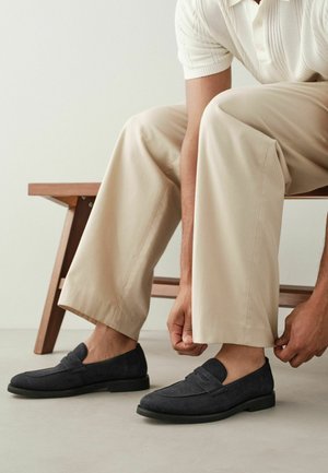 Next, REGULAR FIT - PENNY LOAFERS - Slip-ons - navy
