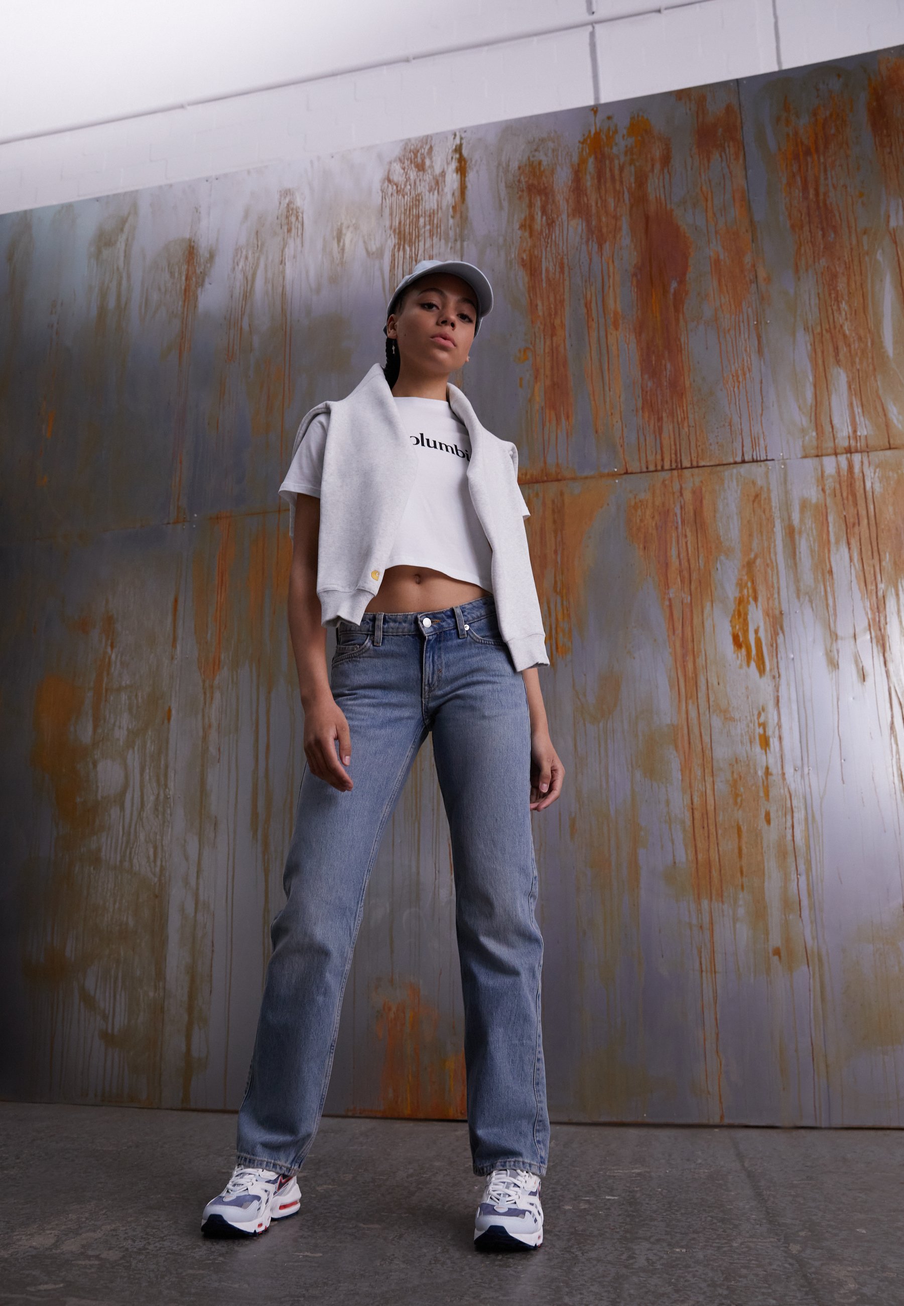 Weekday ARROW LOW - Straight leg jeans 