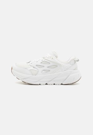 HOKA CLIFTON L ATHLETICS - Løpesko for vei - white