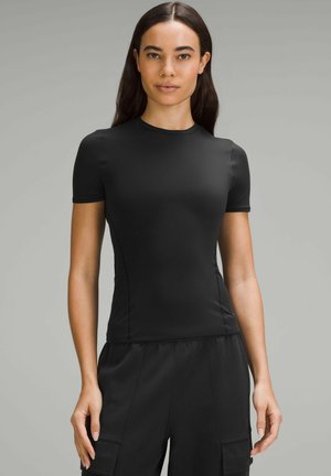 Nulu Hip-Length Crewneck Short Sleeve - Basic T-shirt - NULU HIP-LENGTH CREWNECK SHORT SLEEVE