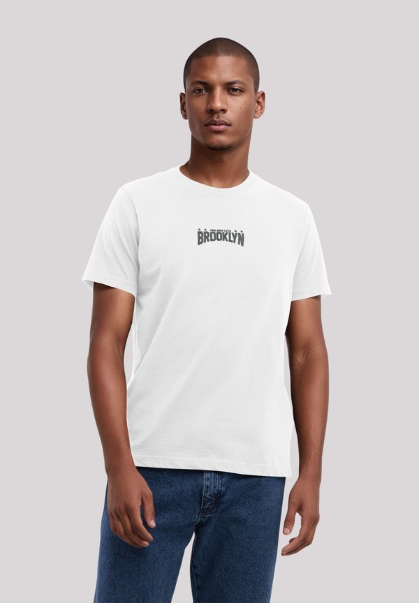 BESTICKT - T-Shirt print - weiß