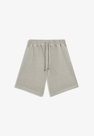 Shorts en coton gris clair, longueur au genou, avec une ceinture élastique et un cordon de serrage, dotés de poches latérales.