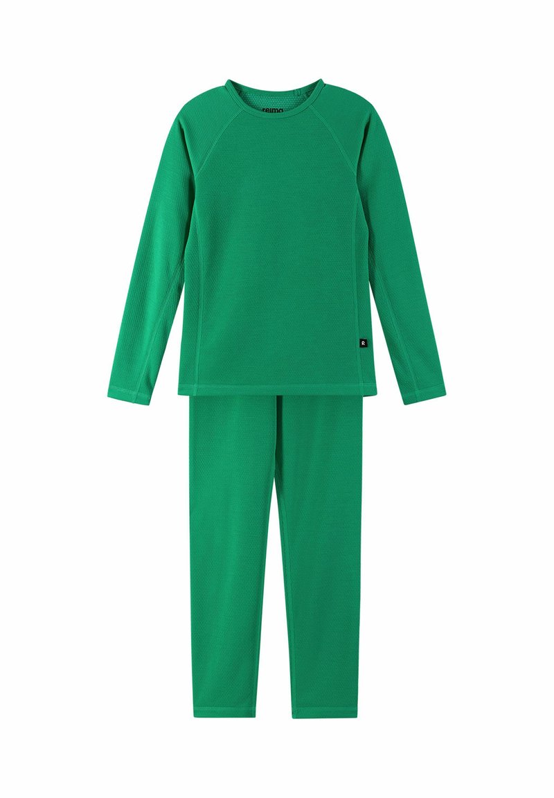 Maglia termica verde a maniche lunghe con pantaloni abbinati, caratterizzata da un tessuto testurizzato e maniche raglan. La maglia ha un collo rotondo e un dettaglio con logo.