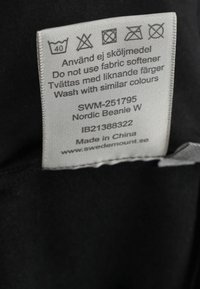 Swedemount Beanie - black