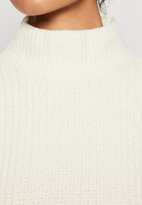 Vero Moda Strickpullover - beige