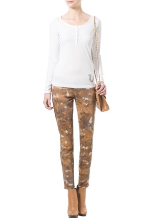 True Religion, Longsleeve - white