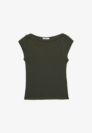 Czarna zielona, dopasowana koszulka z miękkiego materiału z szerokim dekoltem i krótkimi rękawami. Gładka faktura bez widocznych wzorów czy akcentów.