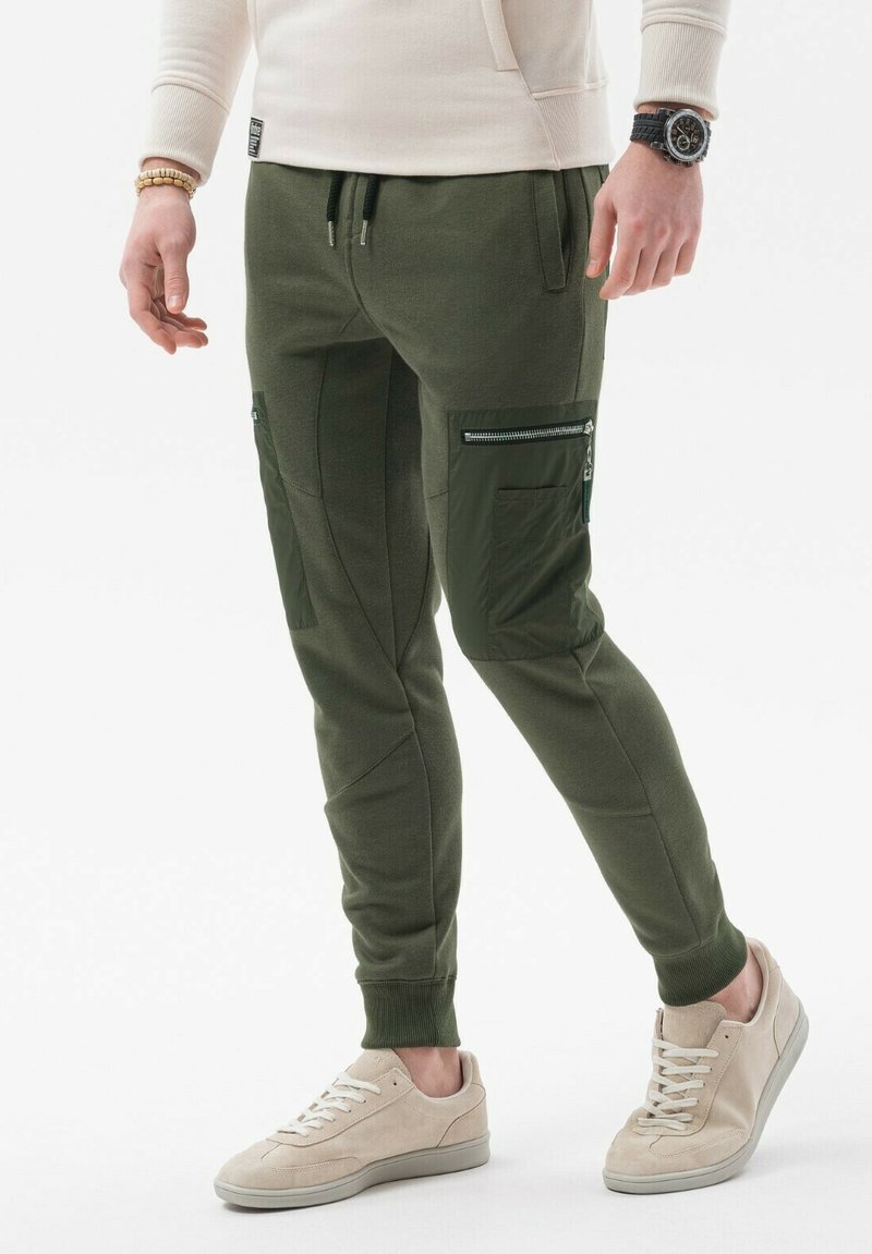 Herren Trainingsanzüge | Ombre Jogginghose khaki/grün - AP46669 Herren Trainingsanzüge | Ombre Jogginghose khaki/grün - AP46669