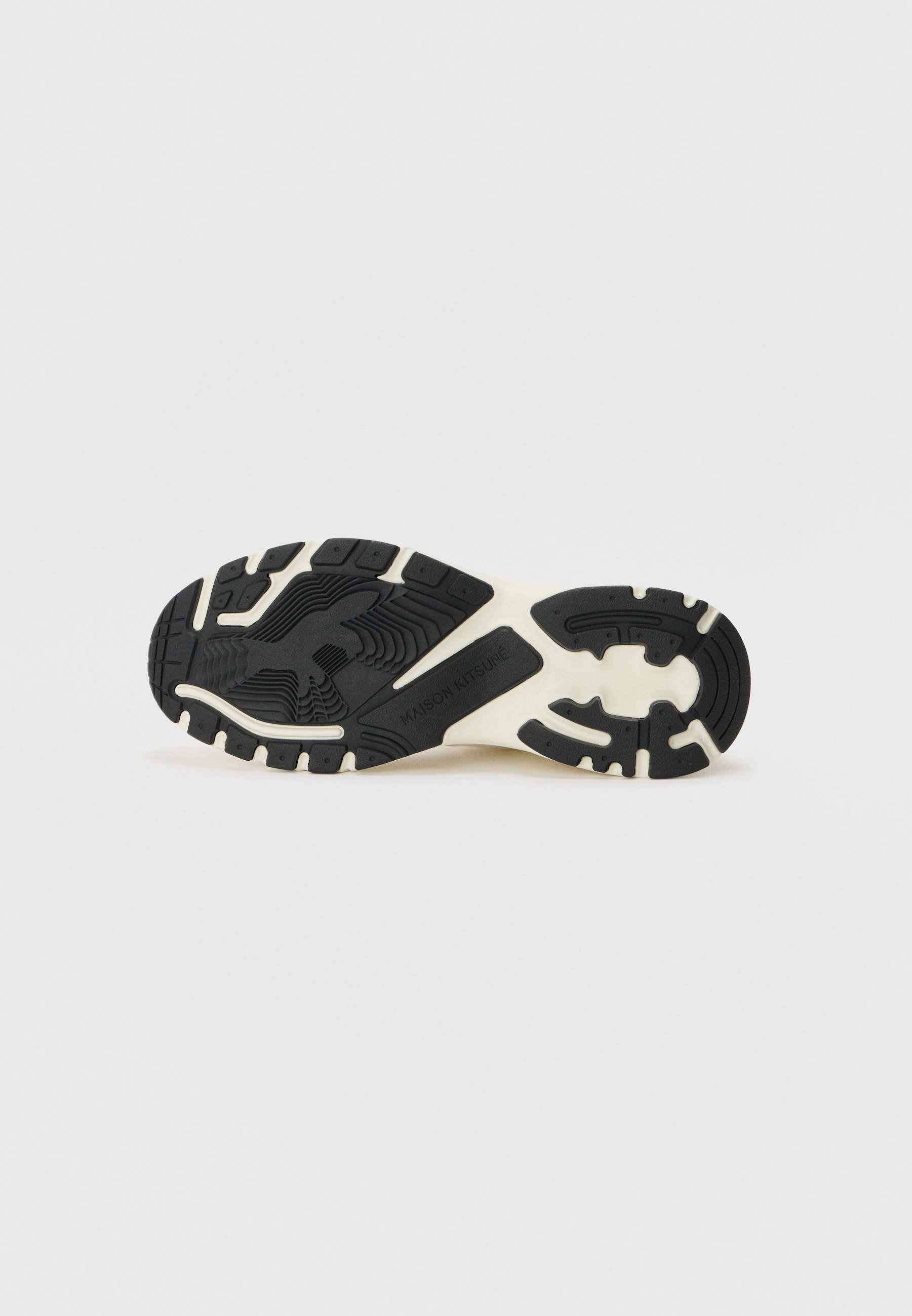 Maison Kitsuné SORA RUNNERS - Sneakers low - white/alb - Zalando.ro