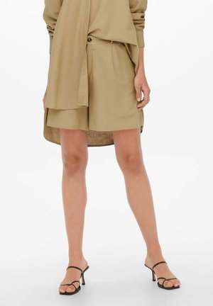 Short - beige