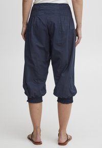 PULZ Shorts - blue