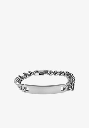Bracelet en métal avec un design de chaîne épaisse et une plaque centrale rectangulaire lisse pour gravure. La couleur est argent poli.