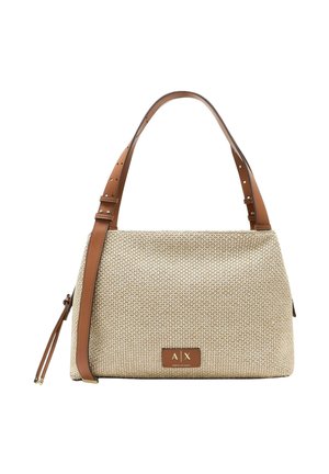 Borsa a mano intrecciata beige con manici regolabili in pelle marrone chiaro e targhetta con il logo Armani Exchange sul davanti.