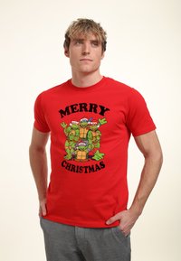 Henry Tiger TEENAGE MUTANT NINJA TURTLES GROUP CHRISTMAS - Camiseta estampada - red