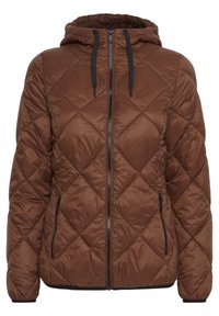 Veste matelassée marron avec capuche, présentant une fermeture éclair à l'avant, des accents noirs sur les fermetures éclair et deux poches latérales. Texture douce et lisse.
