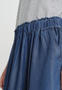 Noa Noa Gonna a campana - blue