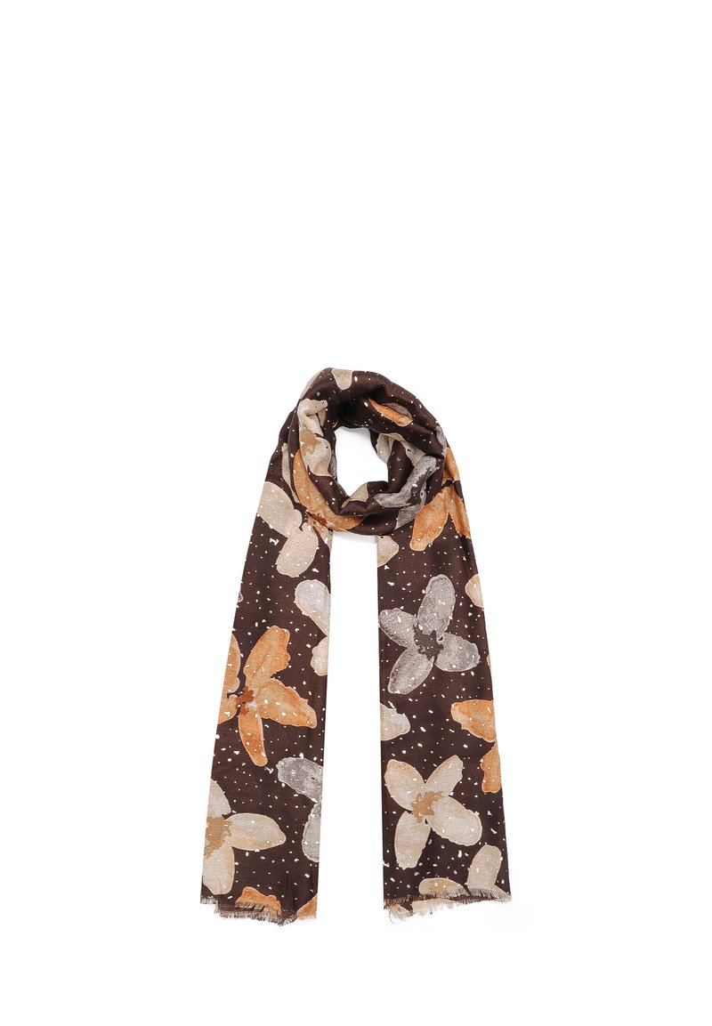 Sciarpa marrone con grandi motivi floreali arancioni, beige e grigi e piccoli punti bianchi, distesa piatta con un anello nella parte superiore.