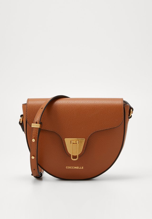 BEAT SOFT HALF MOON - Schoudertas - caramel