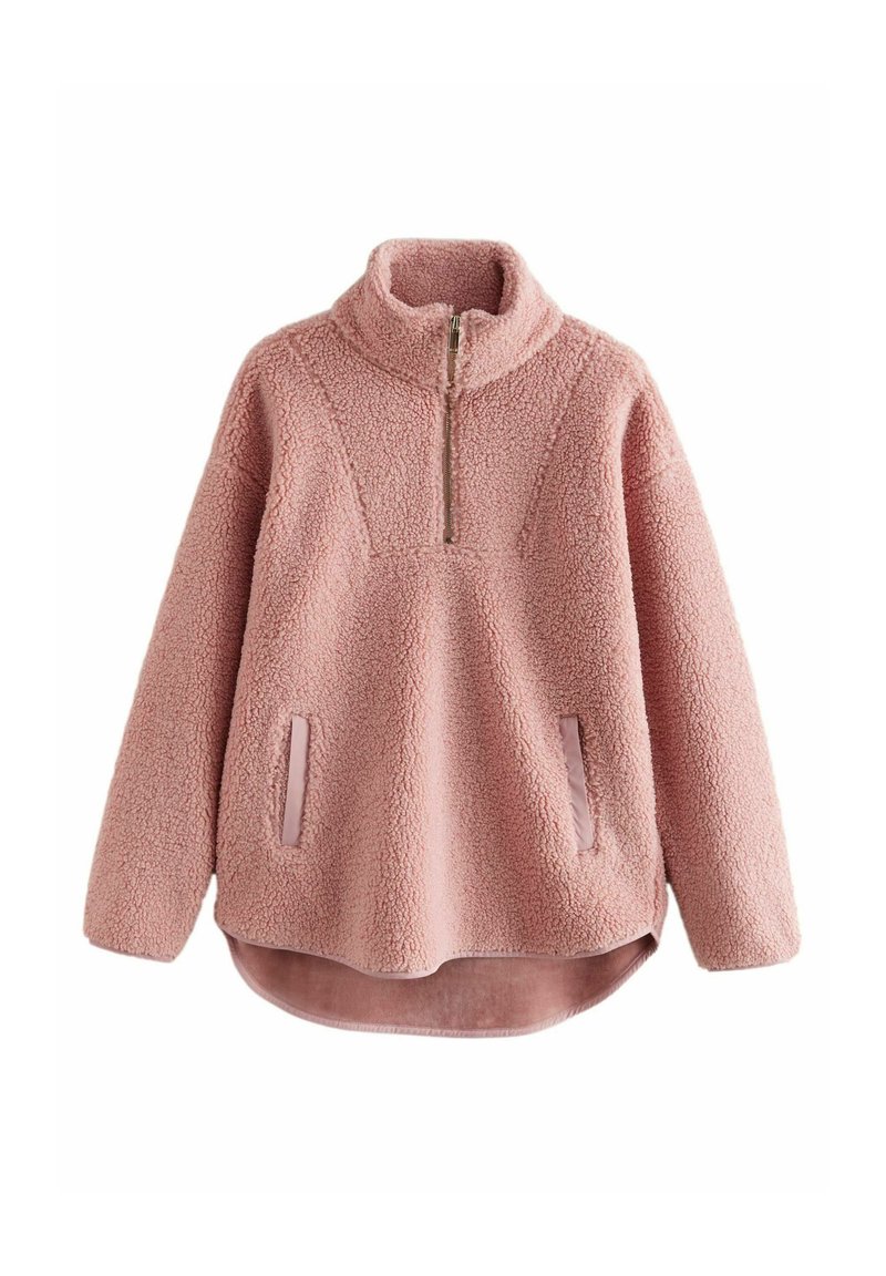 Pink fleece pullover med høj krave, halv lynlås, to sidelommer og struktureret stof. Har en buet kant for ekstra længde.
