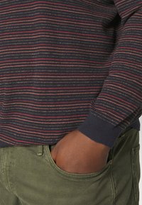 Jack & Jones Sweter