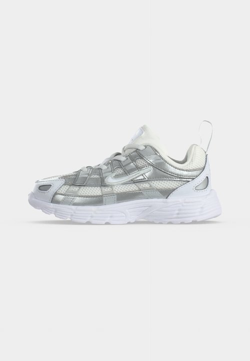 Nike P 6000 UNISEX - Trainers - white/photon dust/metallic silver-coloured — foto 2