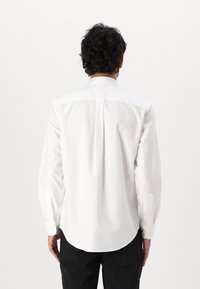 Thumbnail Image 4