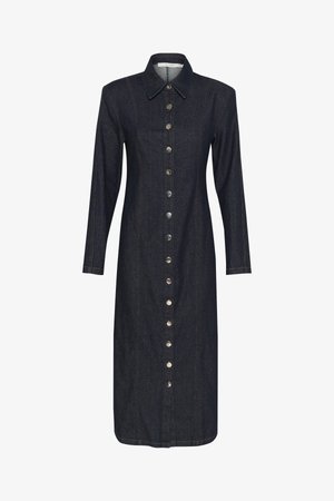 Vestido de mezclilla con cuello, mangas largas y cierre frontal de botones, con botones plateados, color azul oscuro y detalles de costura visibles.