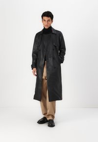 AllSaints NEO - Gabardina - black