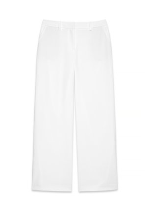 Pantalons larges blancs en tissu satiné, avec des poches avant et une taille plate munie de passants de ceinture.