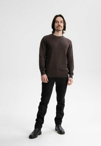 MELA HIMAL - Strickpullover - dunkelbraun