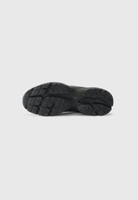 Lacoste STORM 96 - Tenisice - black