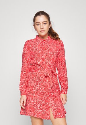 VILA Petite VIPAYA SHIRT DRESS - Shirt dress - red