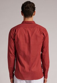 IUMAN Intimissimi Uomo Camisa elegante - rot
