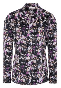 Camisa de mangas largas floral en negro con patrones en púrpura, lavanda y durazno. Cuenta con un cierre de botones en la parte delantera y un diseño de cuello clásico.