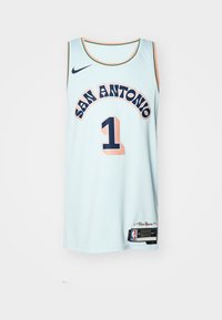 Šviesiai mėlyna krepšinio marškinėliai su "SAN ANTONIO" ir numeriu "1" tamsiai mėlyna spalva. Yra Nike logotipas, tinklinė tekstūra ir etiketas apačioje.