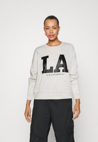 ONLY ONLDIANA O NECK - Ikdienas džemperis - light grey melange