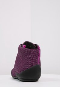 Camper Höga sneakers - dark purple