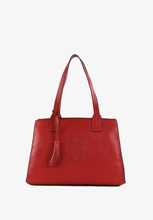 Rote Ledertasche mit strukturierten Oberflächen, doppelten Griffen und einem dekorativen Quastenanhänger. Mit einem schwarzen Akzent am oberen Teil und einem durchbrochenen Logo-Detail.