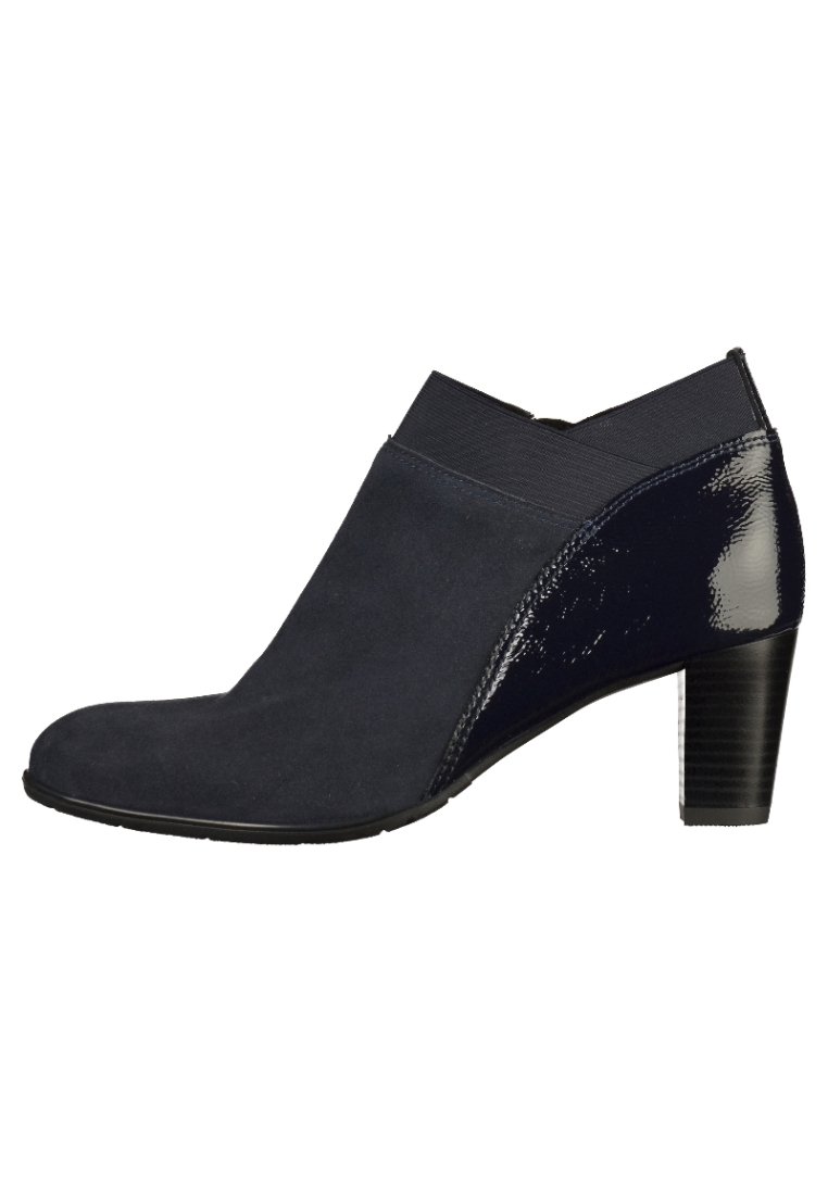 ara Ankle boot